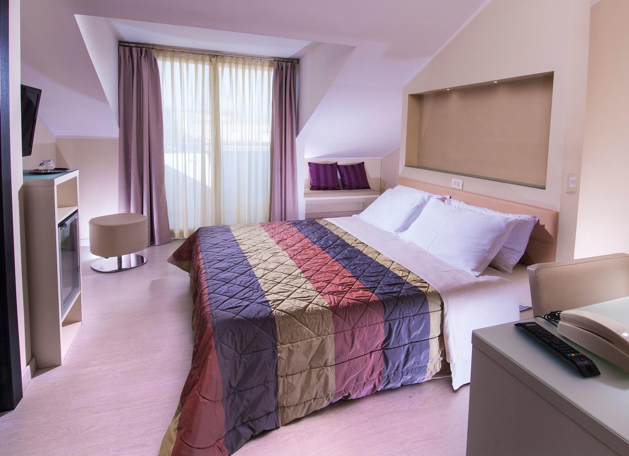 Hotel St. Moritz Bellaria-Igea Marina Bagian luar foto