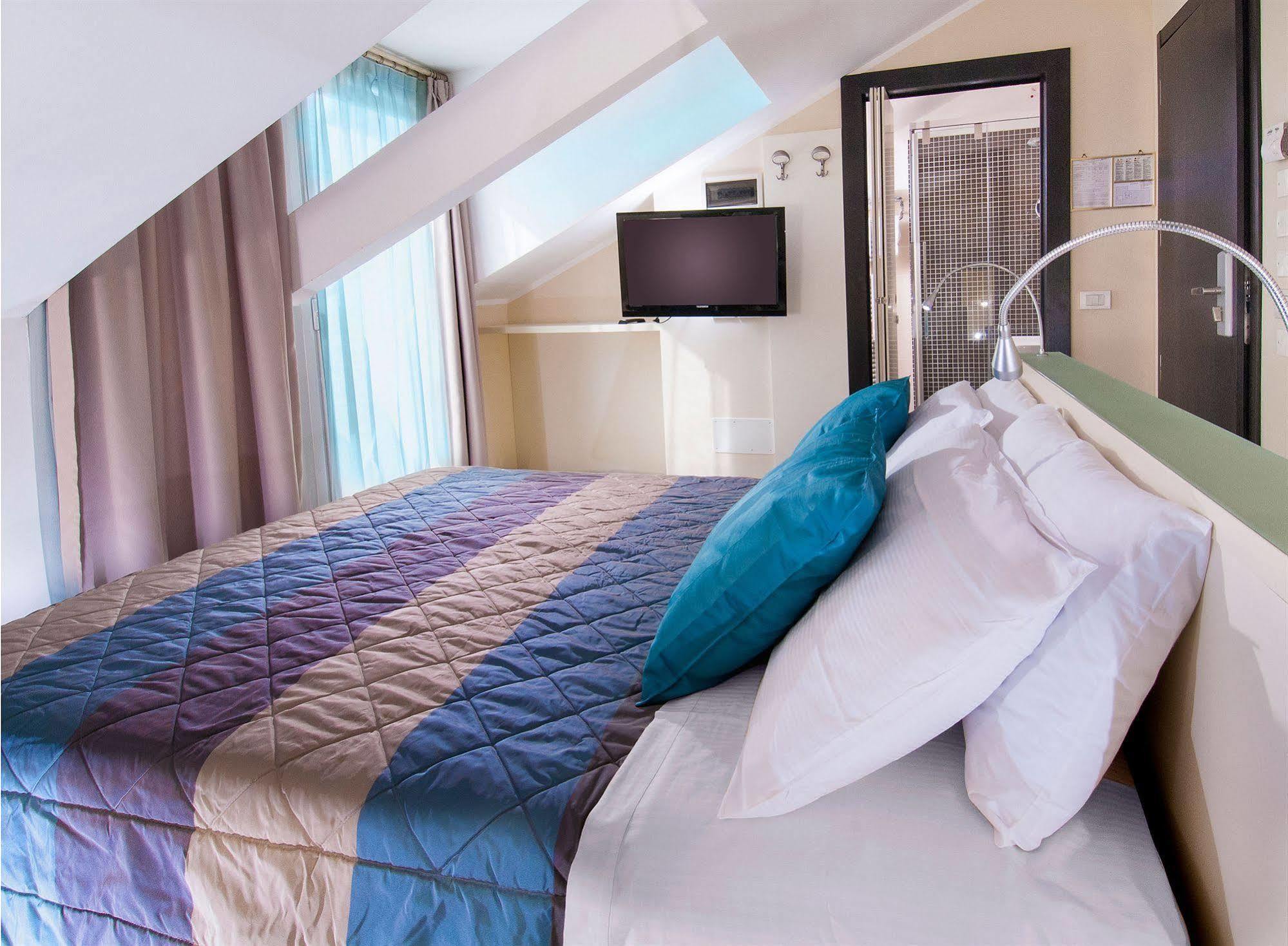 Hotel St. Moritz Bellaria-Igea Marina Bagian luar foto